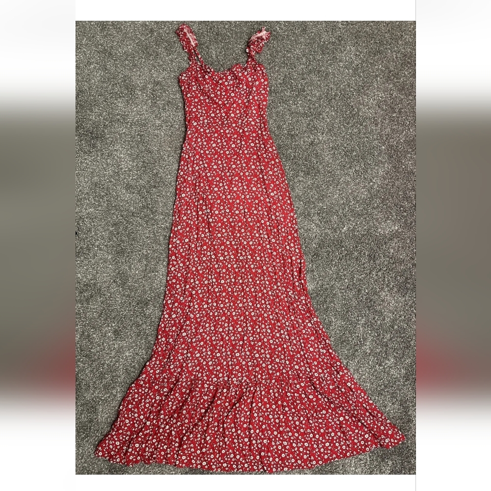 Vici Red Ruffle Floral Maxi dress small